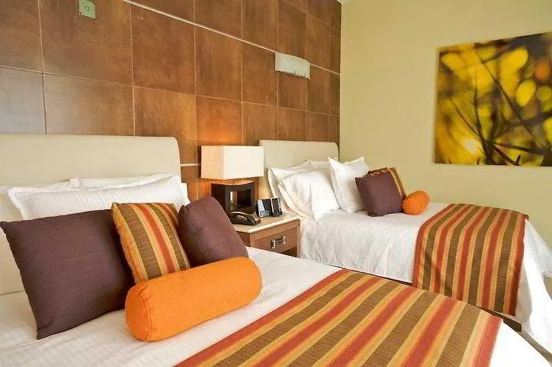Krystal Urban Cancun & Beach Club-1
